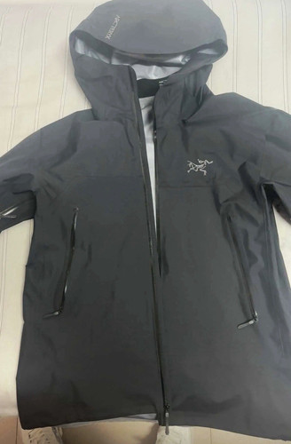 Arc teryx black hooded down - arc'teryx,